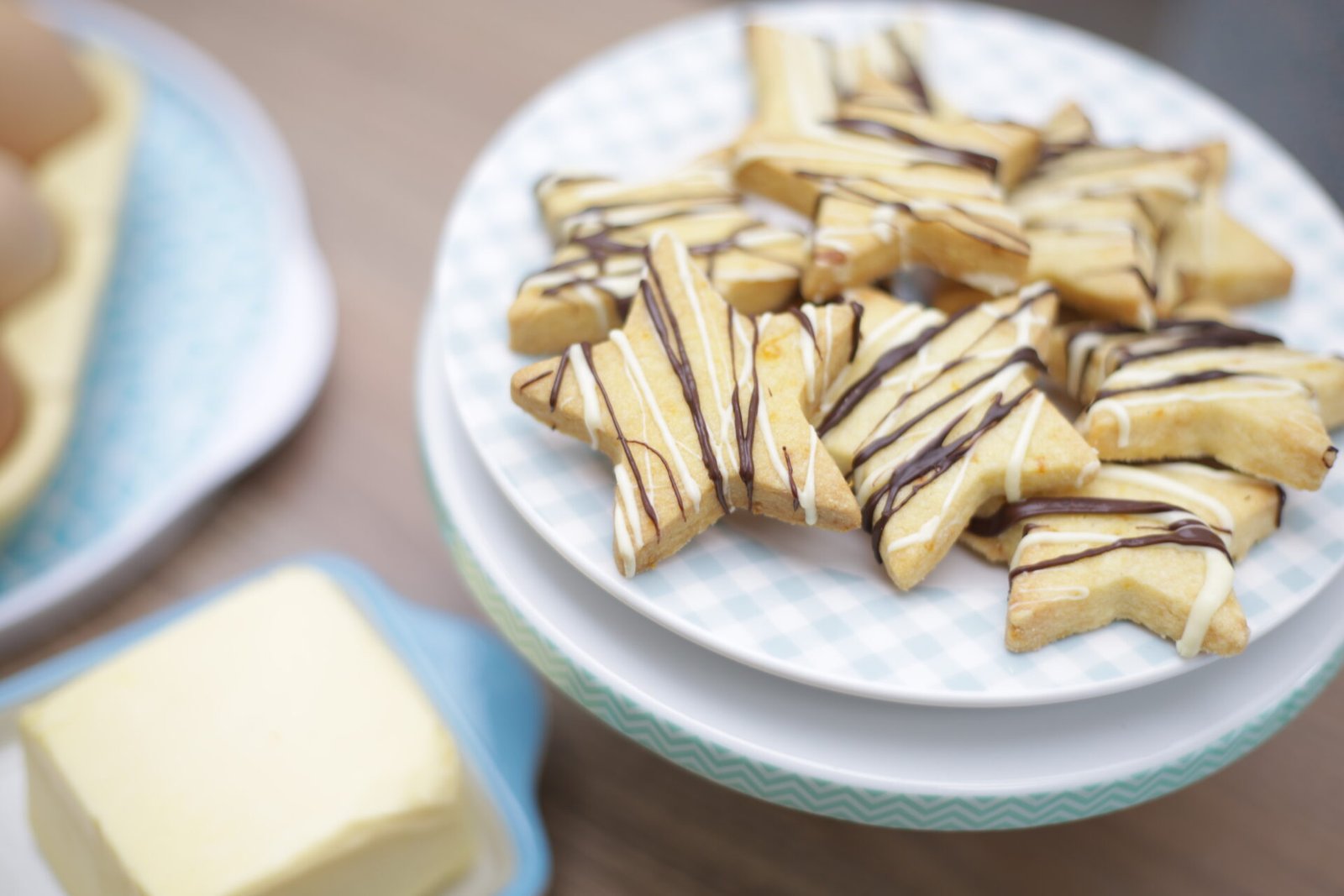 St Clements Chocolate Shortbread Stars - Recipes from a Normal Mum